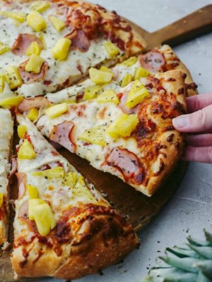 pineapplepizza-2.jpg