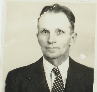 Henry Stoltz 1.jpg