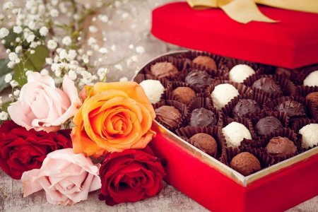 Valentines Chocolates Flowers 2.jpg