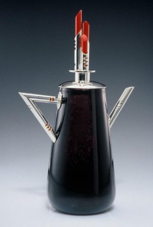 Lipstick-Teapot2~2.jpg