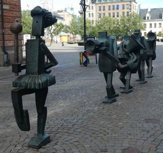 cartoon statue.jpg