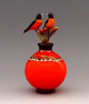 red-twin-bird-ball.jpg