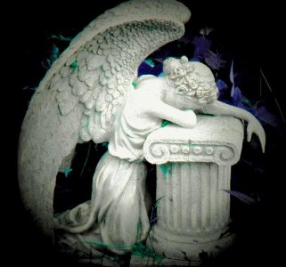 weeping angel.jpg