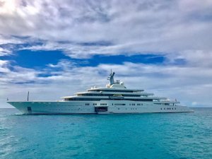 Yacht..jpg