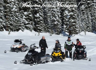 Snowmobiles.jpg