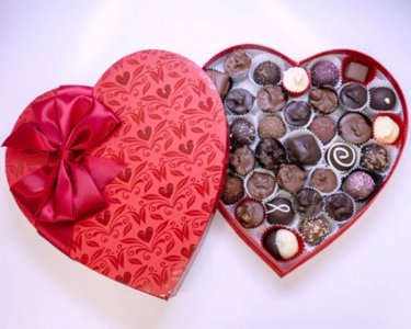 Valentines Candy Tin Box.jpg