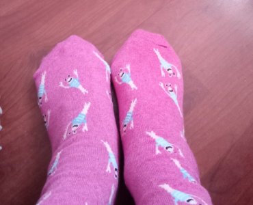 socks1.jpg
