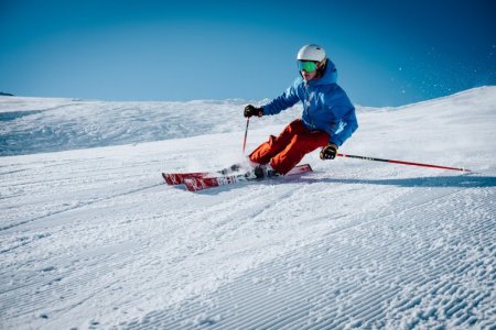 031325ski.jpg