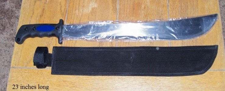 machete.jpg machete.jpg
