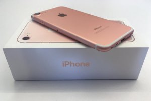 iphone7_rose_gold_on_box-100683093-large.jpg