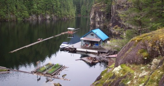 powell_lake.jpg