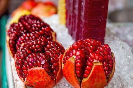 pomegranate-463376_640.jpg