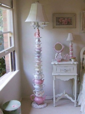 lamp pink cups.jpg