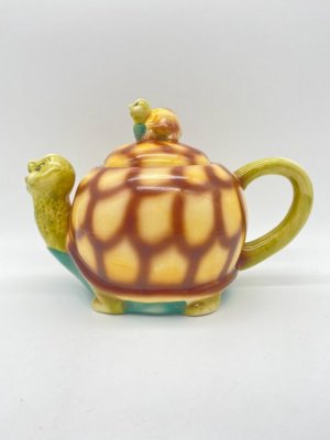 teapot turtle.jpg