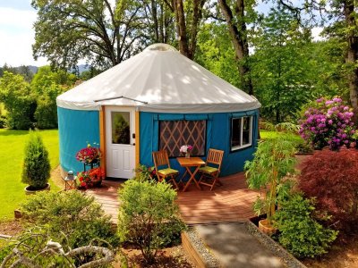 yurt0.jpg