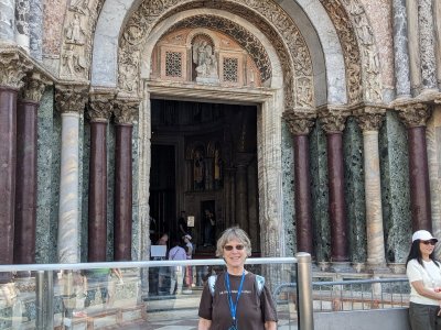 StMarksBasilicaVenice.jpg