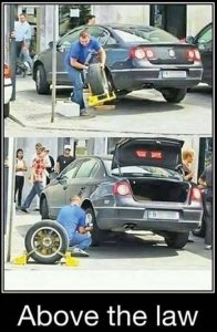 wheel clamp.jpg