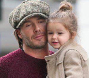 harper-beckham-hursery-london-december-2013-uk.jpg