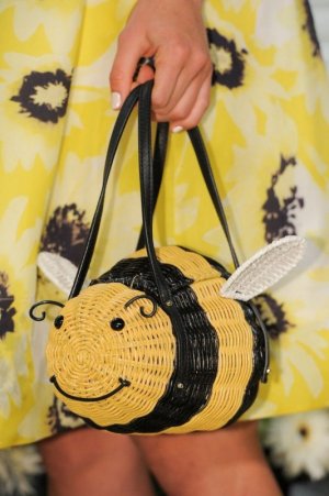 bag bee.jpg