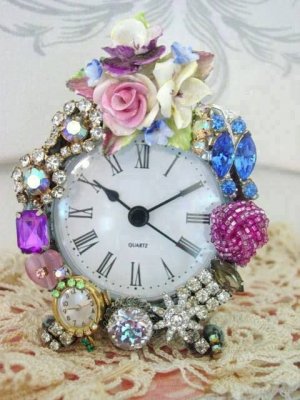 clock flowers.jpg