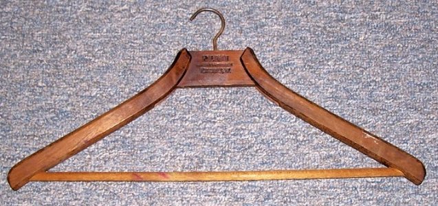 hanger5a.jpg