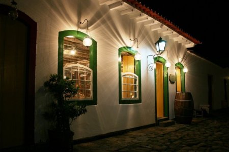 green windows.jpg