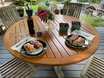 lobster rolls IMG_0381.JPG