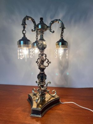 lamp regency.jpg
