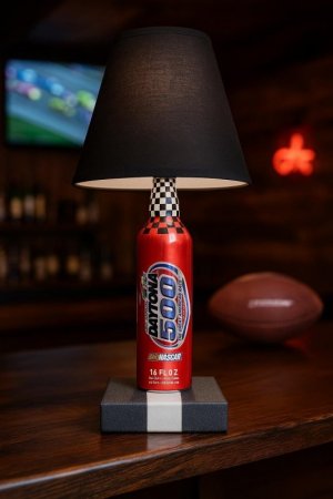 lamp bud light.jpg