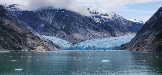Glacier.jpg Glacier.jpg