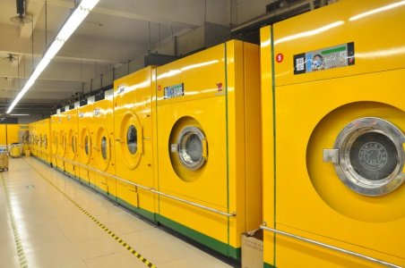 yellow washers.jpg