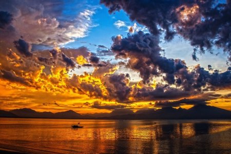 yellow stormy sky.jpg