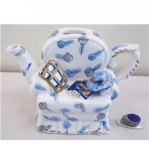 teapot armchair.jpg