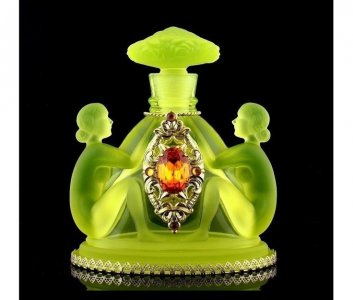 green bohemian perfume.jpg