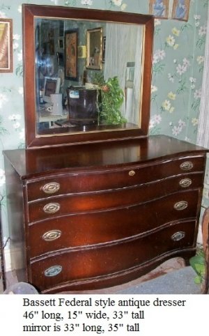 dresser1.jpg