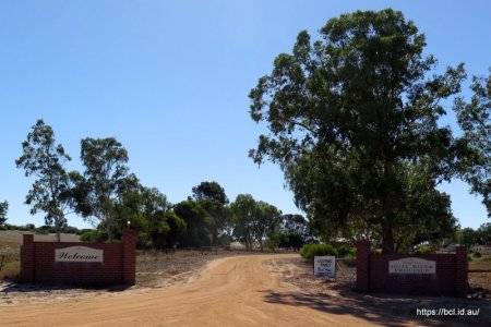 170507 002 Principality of Hutt River.jpg