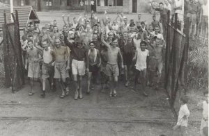 Allied_prisoners_of_war_after_the_liberation_of_Changi_Prison_Singapore_-_c._1945_.jpg