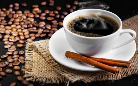 black-coffee-cinnamon-1-1986727841.jpg