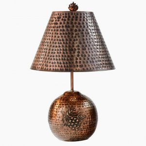 Valley-Pine-Hammered-Copper-Lamp-with-Shade-762242035799_image1__84808~2.jpg