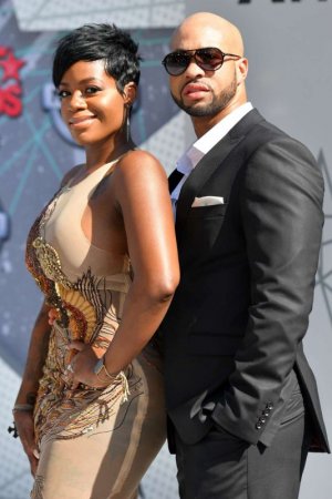 Fantasia-Barrino-Kendall-Taylor-122823-1-a16346bb3cd8436bafa69f128a69c8f1.jpg