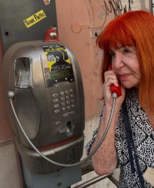 101826049-15064701-While_Sally_Jessy_Raphael_is_no_longer_on_screens_she_keeps_her_-a-11_17569...jpg