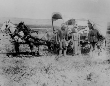 covered-wagon-great-migration.jpg