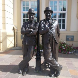 stan and ollie.jpg