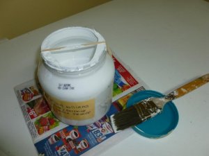 paint can (800x600).jpg