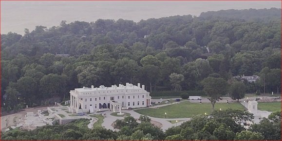 F.W. Woolworth's Winfield Hall.jpg