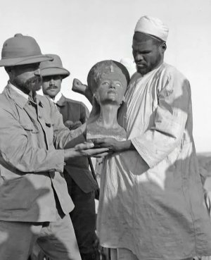 1912.jpg
