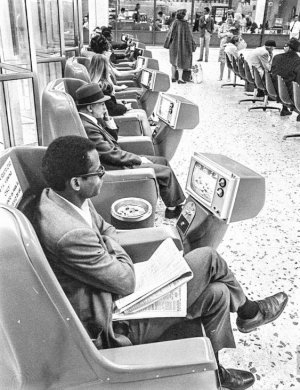 B&W greyhound station LA 1969.jpg