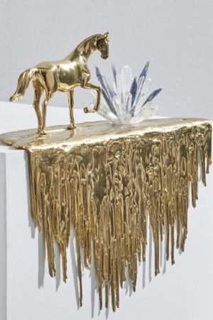 gold horse drae.jpg