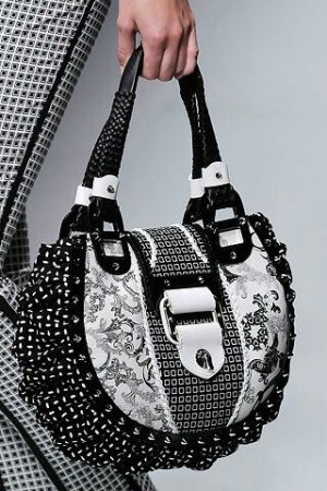Bag B&W.jpg