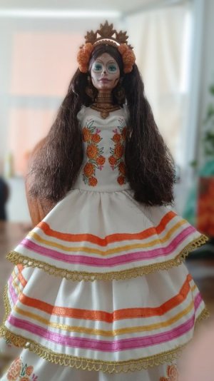 DiadeLosMuertosDoll2025.1.jpeg